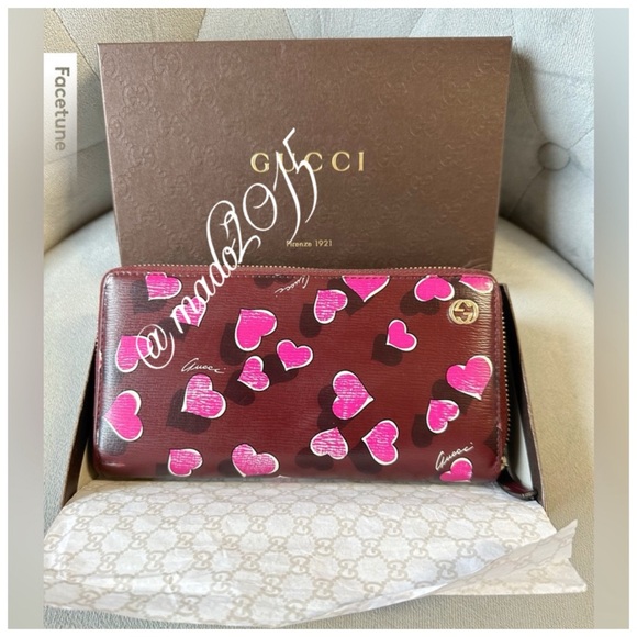 GUCCI LIMITED EDITION HEART CONTINENTAL LONG ZIPPY WALLET π― AUTHENTIC - Picture 1 of 16
